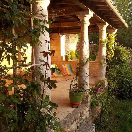 Le Logis Du Peu Girard Bed & Breakfast La Roche-Clermault Bagian luar foto